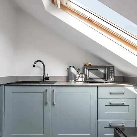 Holiday home 5-bed 3-bath Ideal For Large Groups
